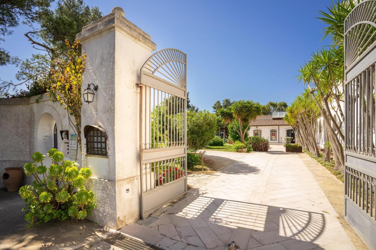 Tenuta Del Barco Winerestaurant And Hospitality Pulsano Exterior photo